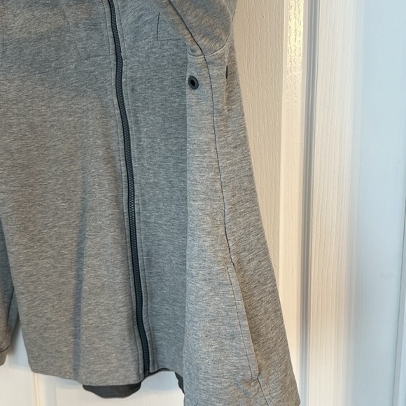 Nike Women’s Jacket Full‎ Zip Long Sleeve with Hood Gray - Medium - Picture 3 of 4